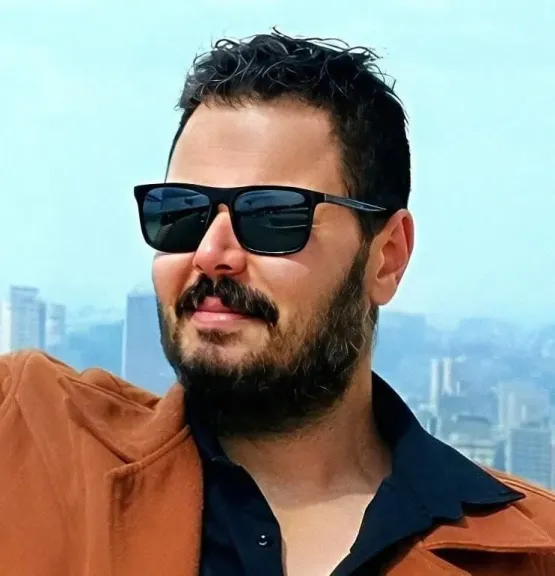 الحسين عبدالرازق