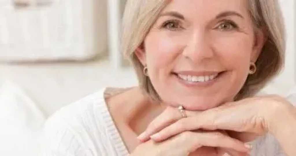 مكملات غذائية ضرورية للحفاظ على صحة المرأة في مراحل الحياة المختلفة