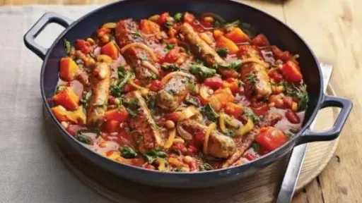 طريقة مبتكرة لتحضير السجق.. وصفة شهية بمكونات وأسرار فريدة