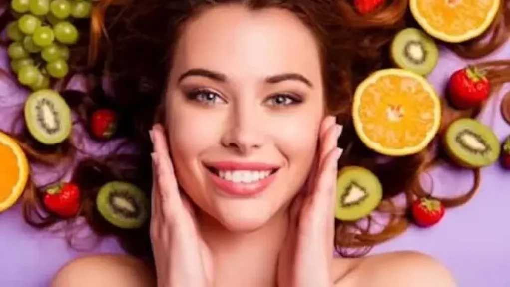 ماسك العسل والزبادي.. البديل الطبيعي للعناية بالبشرة ومكافحة الجفاف