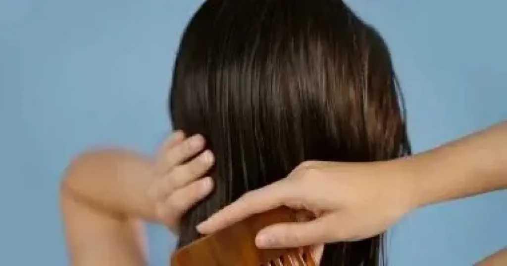 تساقط الشعر.. الأسباب ونصائح للحد من المشكلة واستعادة حيويته