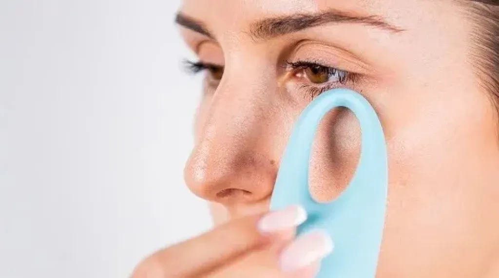 الهالات السوداء