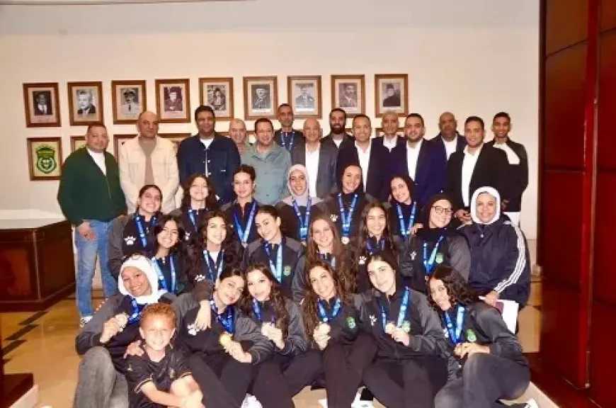 الاتحاد السكندري يكرم فريق سيدات الكرة الطائرة لصعودهن إلى الدوري الممتاز