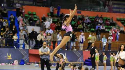 فراشة الجمباز تتألق.. فيروز أحمد تحصد ذهبية الجمهورية وتواصل حصد البطولات