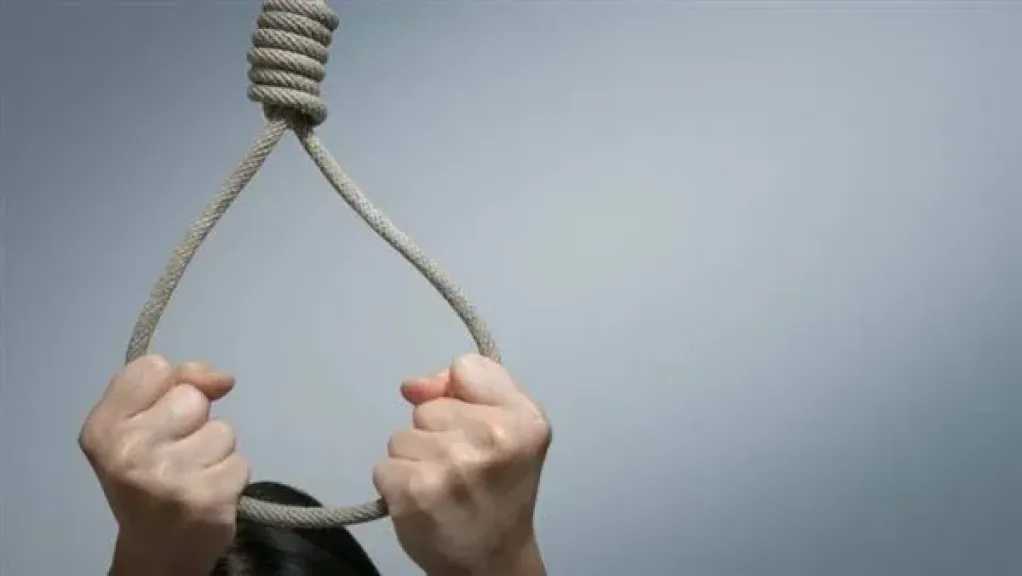 طبيبة ثلاثينية تُنهي حياتها شنقًا داخل شقتها بمنطقة مايو.. تفاصيل صادمـــ ـــة
