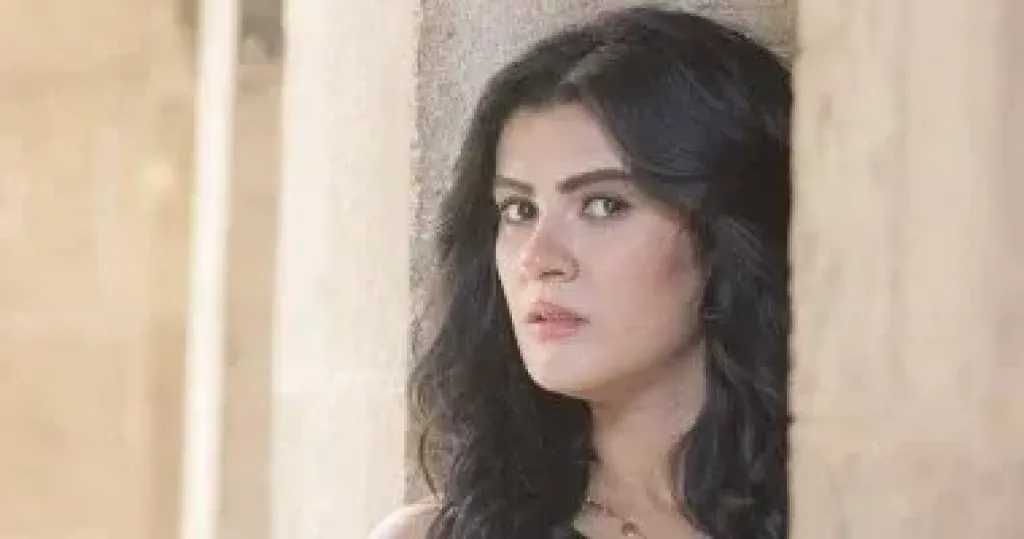 القبض على الفنانة ياسمينا المصري بتهمة نشر أخبار كاذبة وسب نقيب المهن التمثيلية