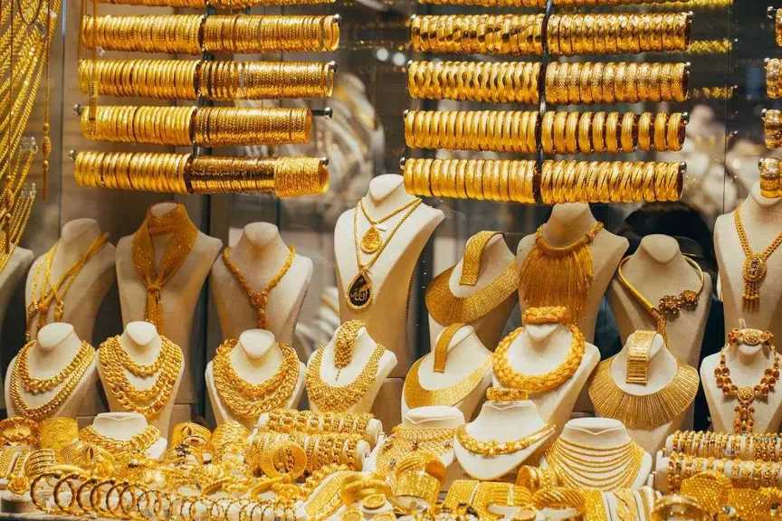سعر الذهب اليوم في مصر.. عيار 21 و24 الآن
