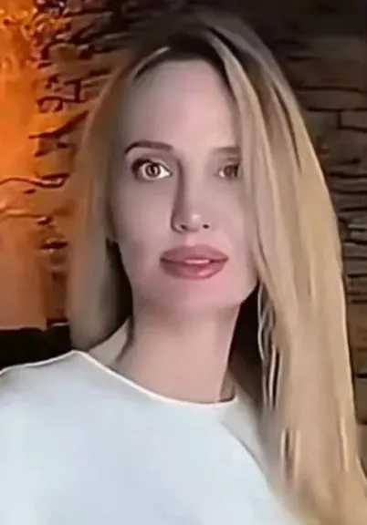 أنجلينا جولي وابنتها زاهارا تحييان فعالية تعزز الروابط الأسرية وسط ضجيج السوشيال ميديا