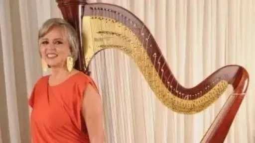 عازفات الهارب يضيئن ليلة موسيقية خالدة في دار الأوبرا