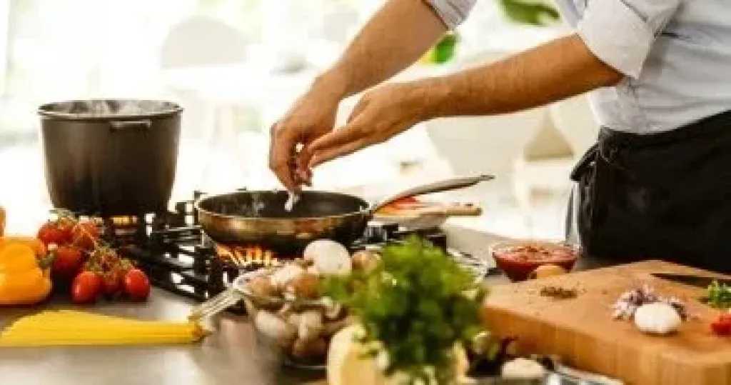 نقص التغذية لدي النساء.. علامات تحذيرية وحلول لاستعادة التوازن الصحي