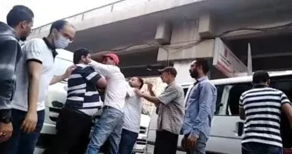 المتهمين 