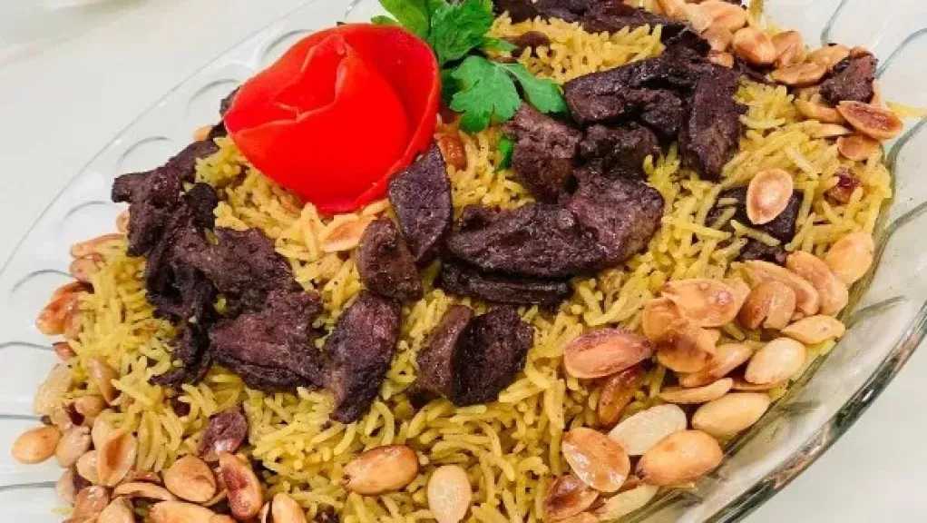 وصفة أرز بالكبد والقوانص.. خطوة بخطوة لوجبة شهية ومميزة