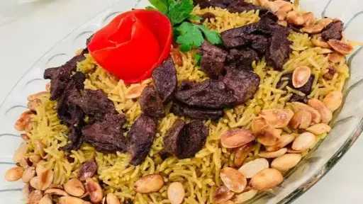 وصفة أرز بالكبد والقوانص.. خطوة بخطوة لوجبة شهية ومميزة وصفة أرز بالكبد والقوانص.. خطوة بخطوة لوجبة شهية ومميزة