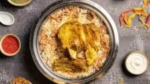 المندي.. الطبق العربي الشهير يتألق على موائد العزائم والمناسبات