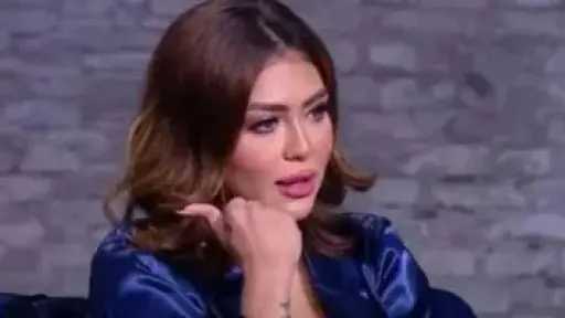 تأجيل محاكمة البلوجر هدير عبد الرازق في قضية غسل الأموال تأجيل محاكمة البلوجر هدير عبد الرازق في قضية غسل الأموال