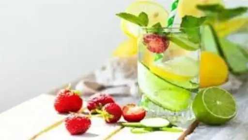 مشروبات طبيعية لتجنب عسر الهضم بعد موائد عيد الأضحى.. حلول بسيطة لخفة... مشروبات طبيعية لتجنب عسر الهضم بعد موائد عيد الأضحى.. حلول بسيطة لخفة المعدة