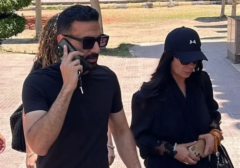جنازة والدة الفنان أحمد حلمي