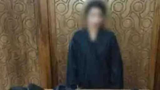 ضبط صانعة محتوى نشرت فيديوهات خادشة للحياء لتحقيق أرباح مالية ضبط صانعة محتوى نشرت فيديوهات خادشة للحياء لتحقيق أرباح مالية