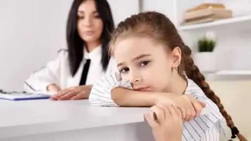 تشخيص اضطراب ADHD عند الفتيات.. علامات مبكرة تستدعي الاهتمام