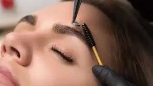 دار الإفتاء توضح أحكام النمص وإزالة شعر الحاجبين للنساء دار الإفتاء توضح أحكام النمص وإزالة شعر الحاجبين للنساء