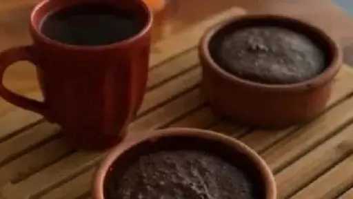كيكة الشوكولاتة في الأكواب.. وصفة سهلة وسريعة لعشاق الحلوى كيكة الشوكولاتة في الأكواب.. وصفة سهلة وسريعة لعشاق الحلوى