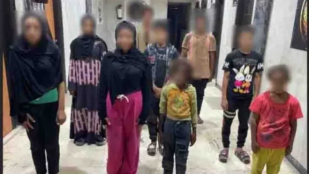 تفاصيل ضبط عصابة نسائية تستغل الأطفال في أعمال التسول وبيع السلع بالجيزة