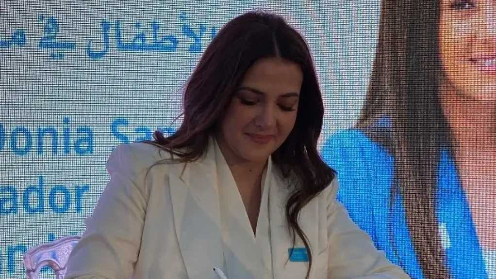سر بكاء دنيا سمير غانم في احتفالية يونيسف ورسالتها لسمير غانم ودلال عبد العزيز