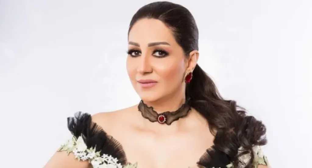 وفاء عامر تعود إلى السينما من الباب الكبير