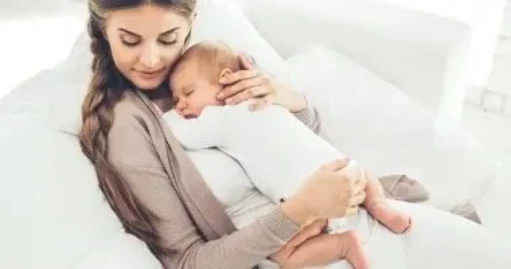 دراسة حديثة تكشف دورًا للرضاعة الطبيعية في تقليل أعراض ADHD لدى الأطفال