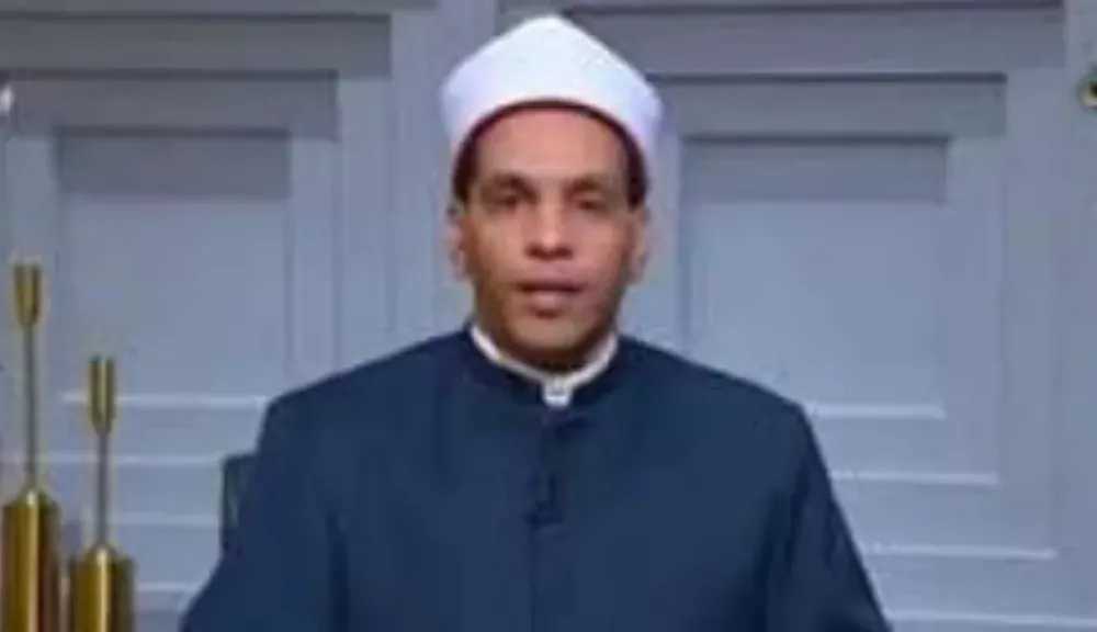 دار الإفتاء توضح حكم إبلاغ الزوجة بخيانة زوجها