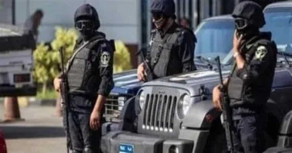 مقتل سيدة وإصابة أخرى بطلقات نارية في مشاجرة بسبب خلافات الجيرة بقنا.. والأمن يطارد المتهمة