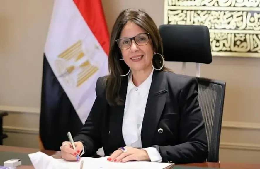 استقالة جيهان زكي من وزارة الثقافة.. مدبولي يقبلها ويكلف عبد العزيز قنصوة بتسيير الأعمال