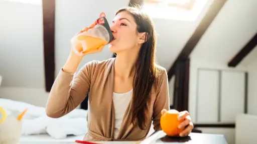 9 أسباب تجعلك تمرض كثيرًا رغم اهتمامك بصحتك.. تعرف على طرق تقوية المناعة