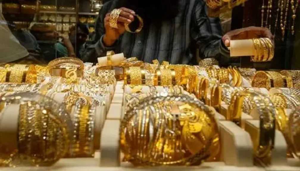 أسعار الذهب اليوم .. تعرف على سعر عيار 21 والجنيه الذهب في الأسواق المصرية