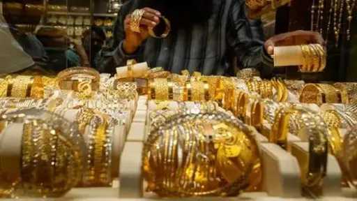 أسعار الذهب اليوم .. تعرف على سعر عيار 21 والجنيه الذهب في الأسواق المصرية