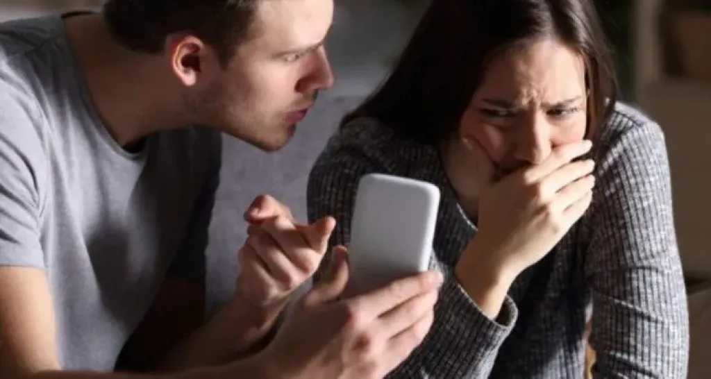 أمينة الفتوى تحذر من خطورة شك الزوج في عفة الزوجة دون دليل