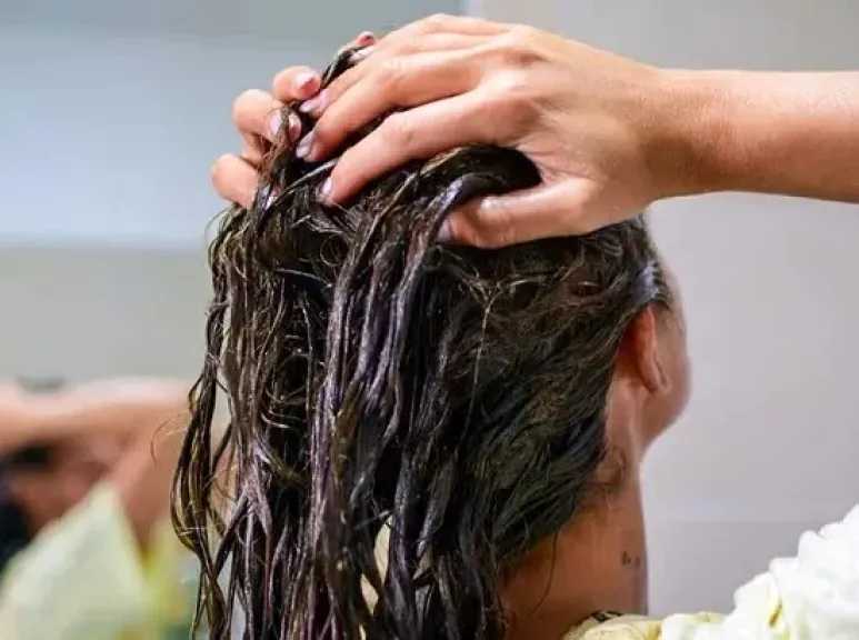 العناية بالشعر الصحي والشديد القوّة.. وصفات طبيعية تضمن التألق