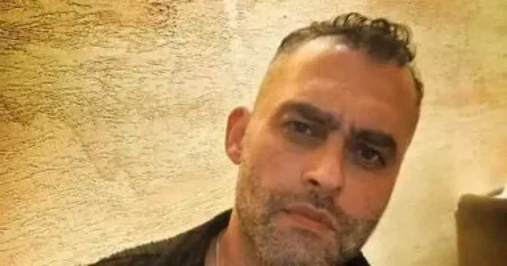 تصريح بدفن الفنان أحمد جلال عبد القوي بعد انتهاء الصفة التشريحية