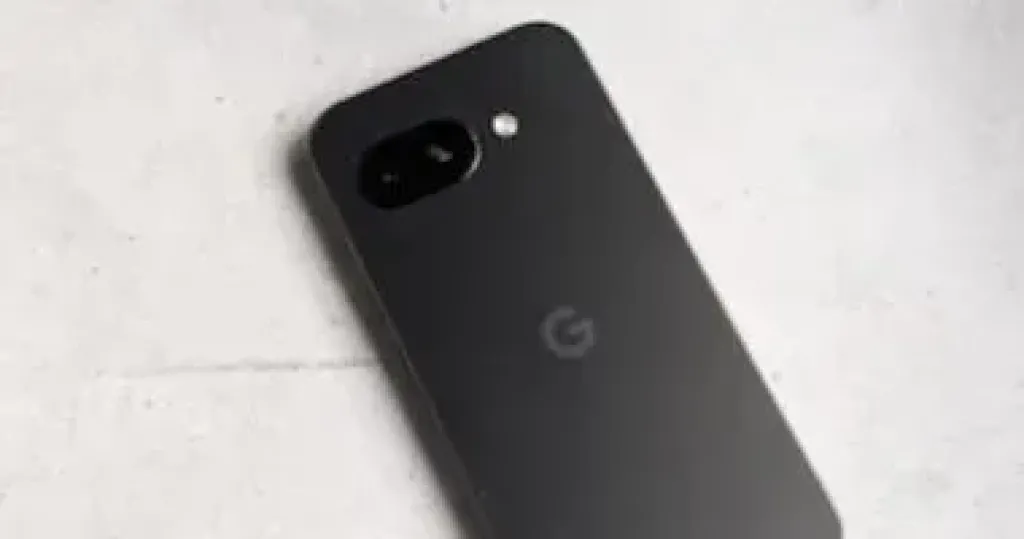 سرقة هاتفها المحمول