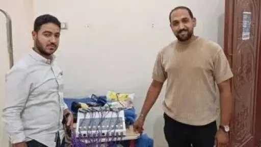 القصة الكاملة لضبط فتاة تنتحل صفة أخصائي علاج طبيعي داخل مركز غير... القصة الكاملة لضبط فتاة تنتحل صفة أخصائي علاج طبيعي داخل مركز غير مرخص بجهينة