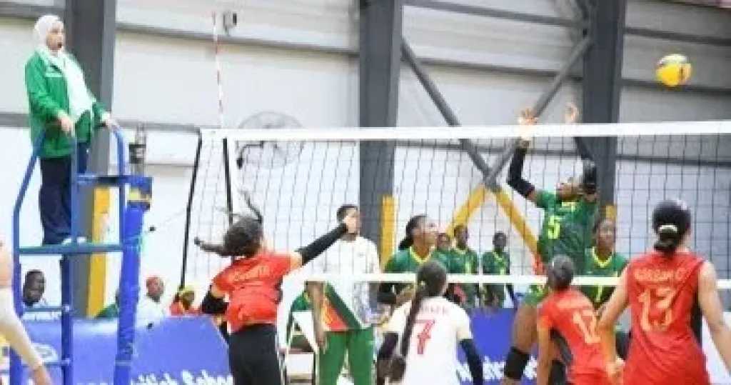 انتصار منتخب الكاميرون للناشئات في بطولة أفريقيا للكرة الطائرة بالإسكندرية