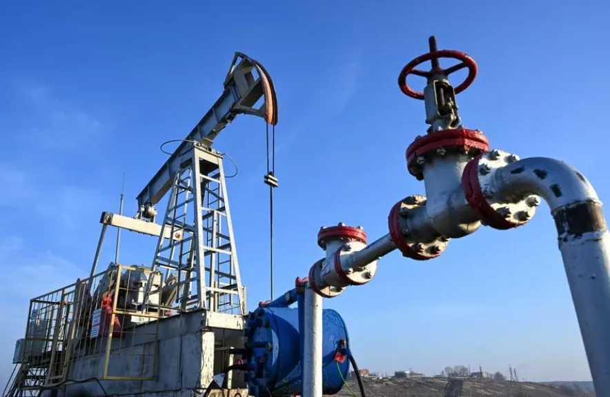 أسعار النفط اليوم: برنت يسجل 91.05 دولار والخام الأمريكي 84.64 دولار رغم التوترات مع إيران