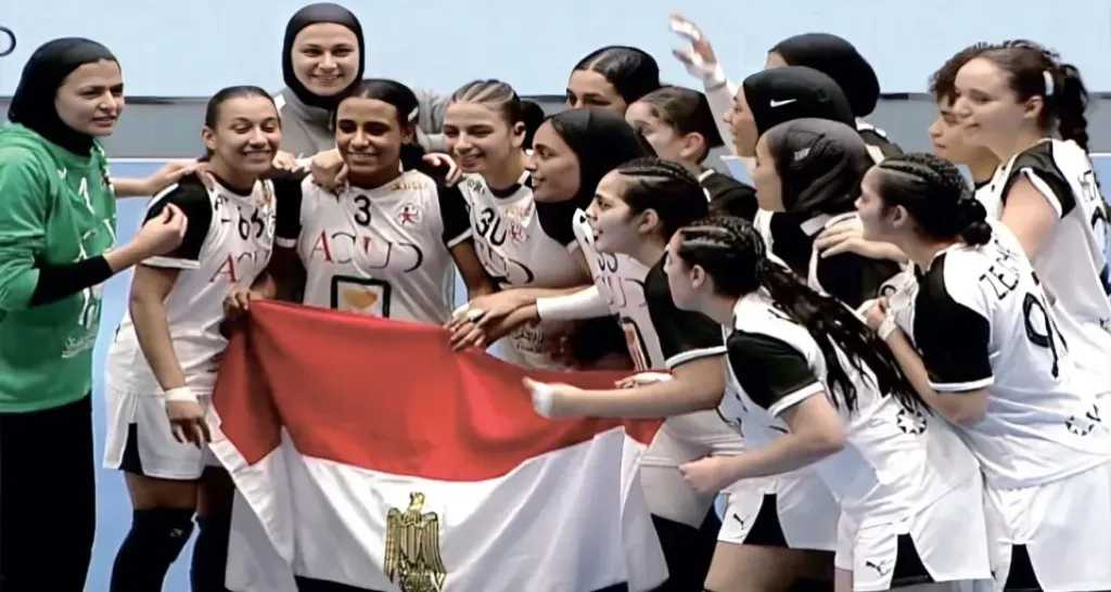 منتخب مصر للناشئات لكرة اليد يفوز على فرنسا 29-24 في بطولة العالم برومانيا 2026