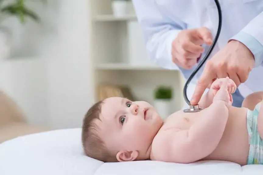 تعزيز مناعة الأطفال في الصيف بوسائل غذائية وصحية فعّالة