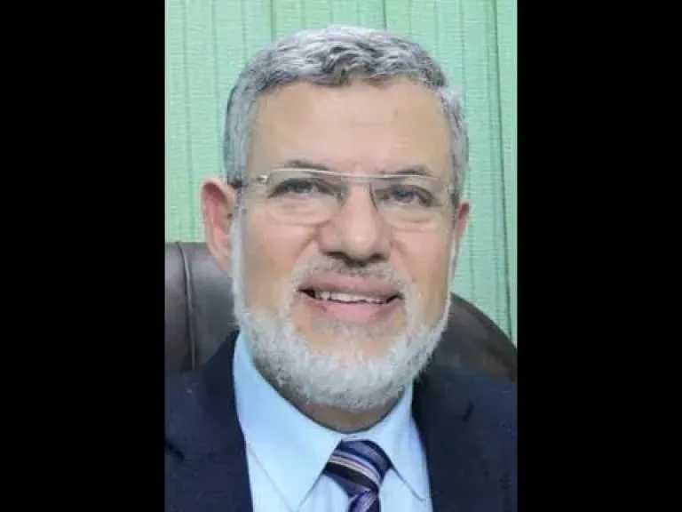 طبيب الإنسانية أ.د عبد العظيم الحفني يفتح قلبه ل انا حوا