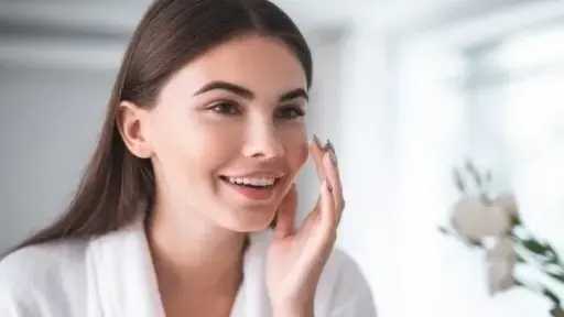 للسيدات.. استراتيجيات العناية بالبشرة لمواجهة حرارة الصيف للسيدات.. استراتيجيات العناية بالبشرة لمواجهة حرارة الصيف