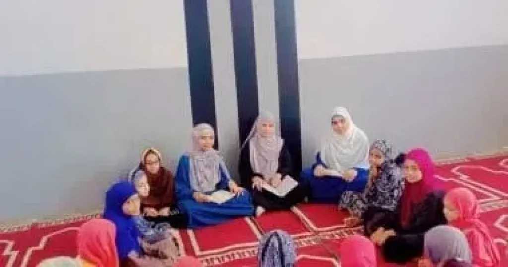 «السخرية ليست خفة ظل».. قافلة دعوية لواعظات أوقاف الأقصر