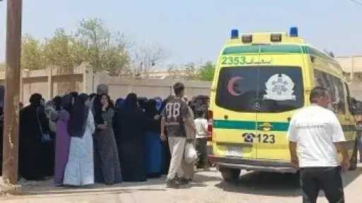 بينهم طفلة.. حادث تصادم على طريق المطار يخلّف ثلاث إصابات بينهم طفلة.. حادث تصادم على طريق المطار يخلّف ثلاث إصابات