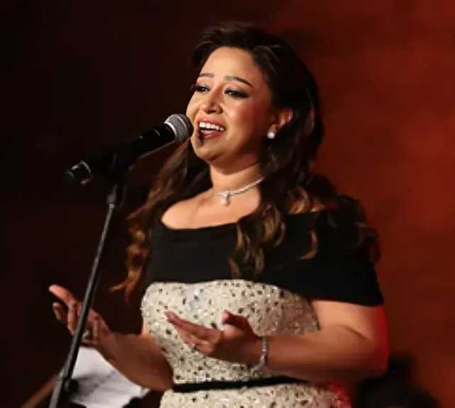 ريهام عبد الحكيم تفتتح مهرجان القلعة بأغنية «ألف ليلة وليلة».. و23 حفلاً في 10 ليالٍ
