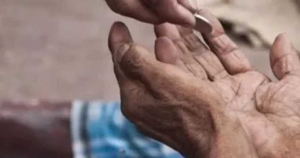 تفاصيل ضبط عصابة نسائية تستغل الأطفال في التسول والبيع بالجيزة